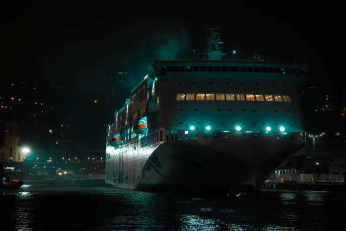Cruise liveaboard costs more than you think